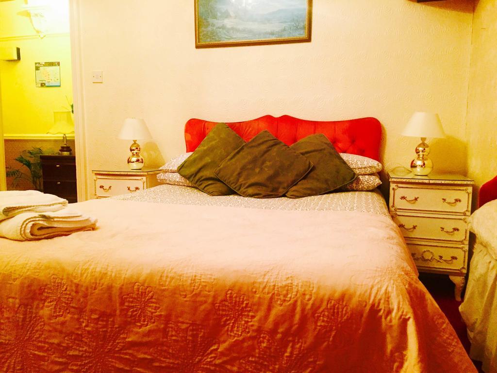 Southend Inn Hotel - Close To Beach, Train Station & Southend Airport ห้อง รูปภาพ