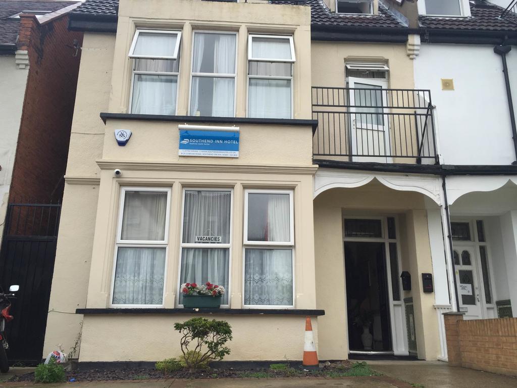 Southend Inn Hotel - Close To Beach, Train Station & Southend Airport ภายนอก รูปภาพ